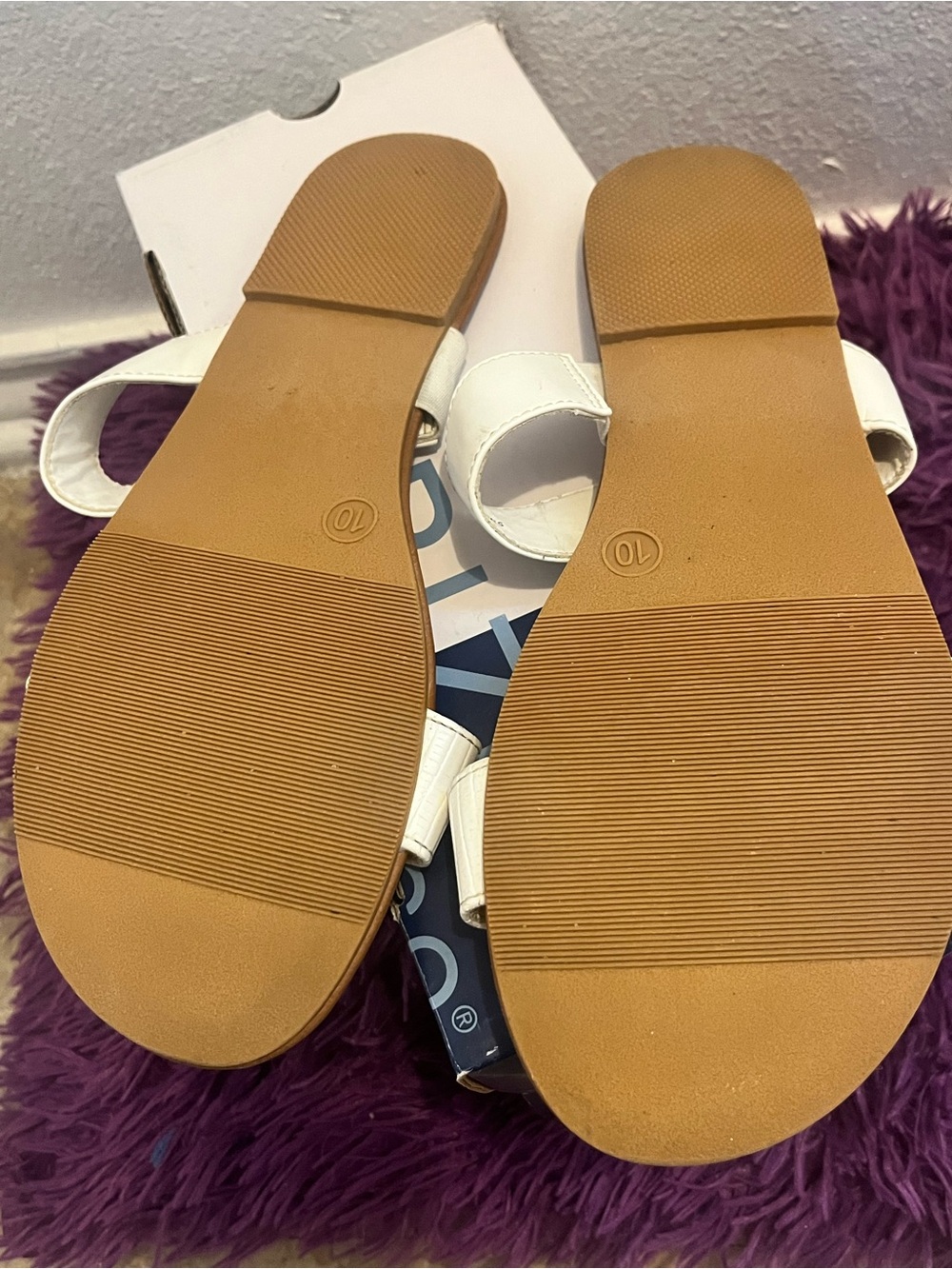 Arizona Jean Company White Double Band Slide Sandals - Picture 4 of 5
